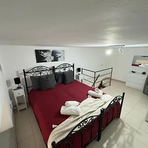 Casa Candy Appartamento Aeroporto di Catania Fontana Rossa